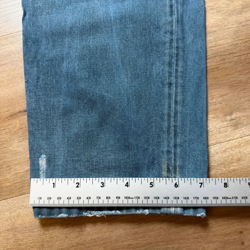 Diesel Larkee-T Jeans Mens 33x32 Blue Tapered Leg Distressed Made in Italy 0068Z